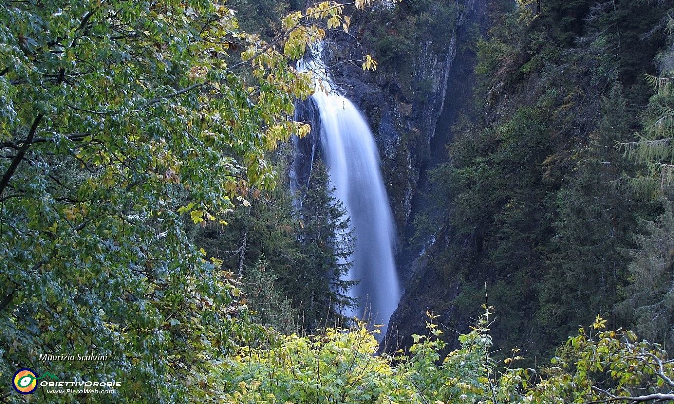 02 Poco oltre Pagliari, la Cascata del Pescatore.....JPG